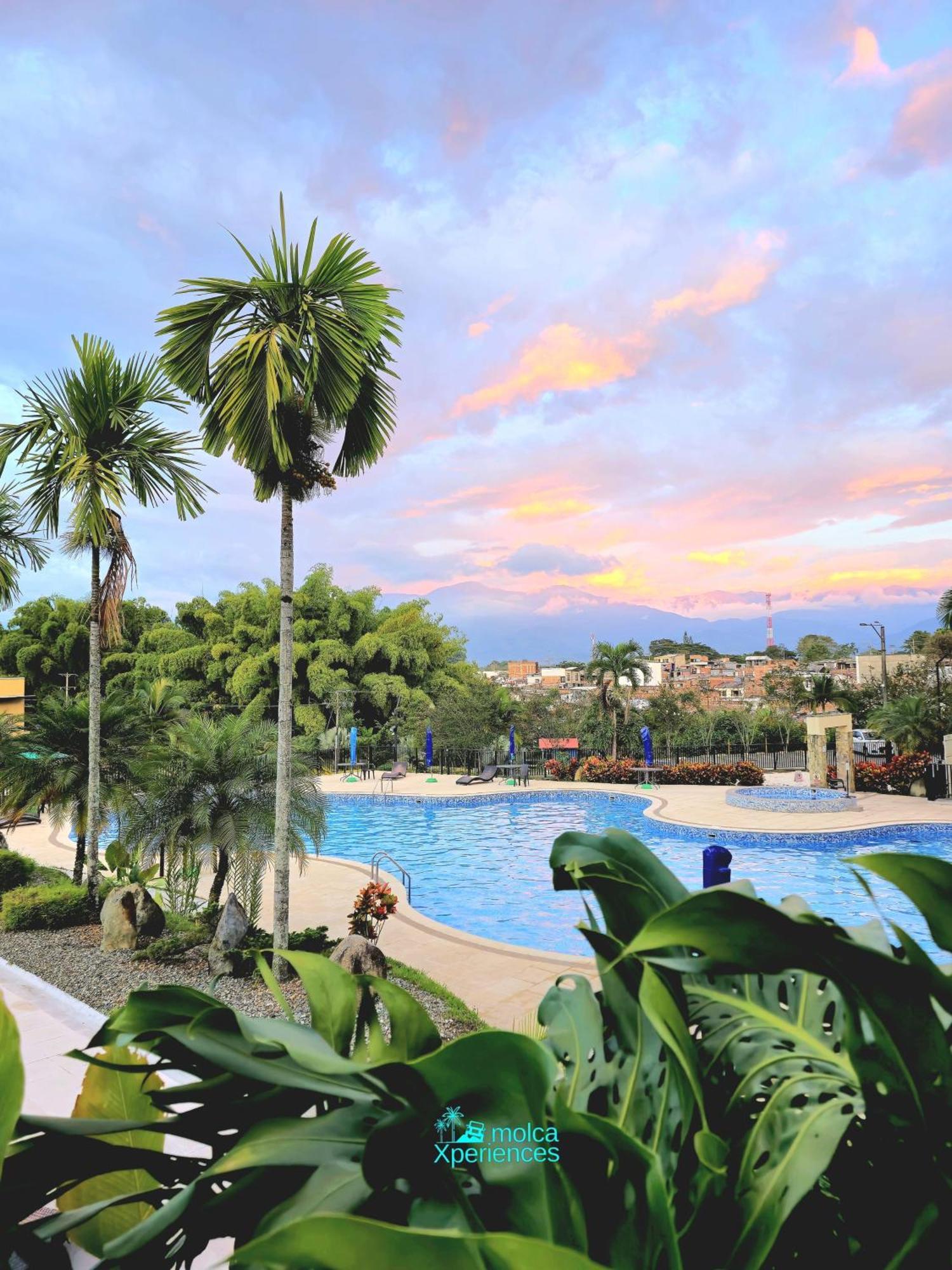 Apartamento Privado Vacacional A 5M Del Aeropuerto, 20 Minutos Del Parque Del Cafe Y Centro De Armenia Con 4 Piscinas, 3 Jacuzzi, Sauna By Molca Xperiences 3H Kültér fotó