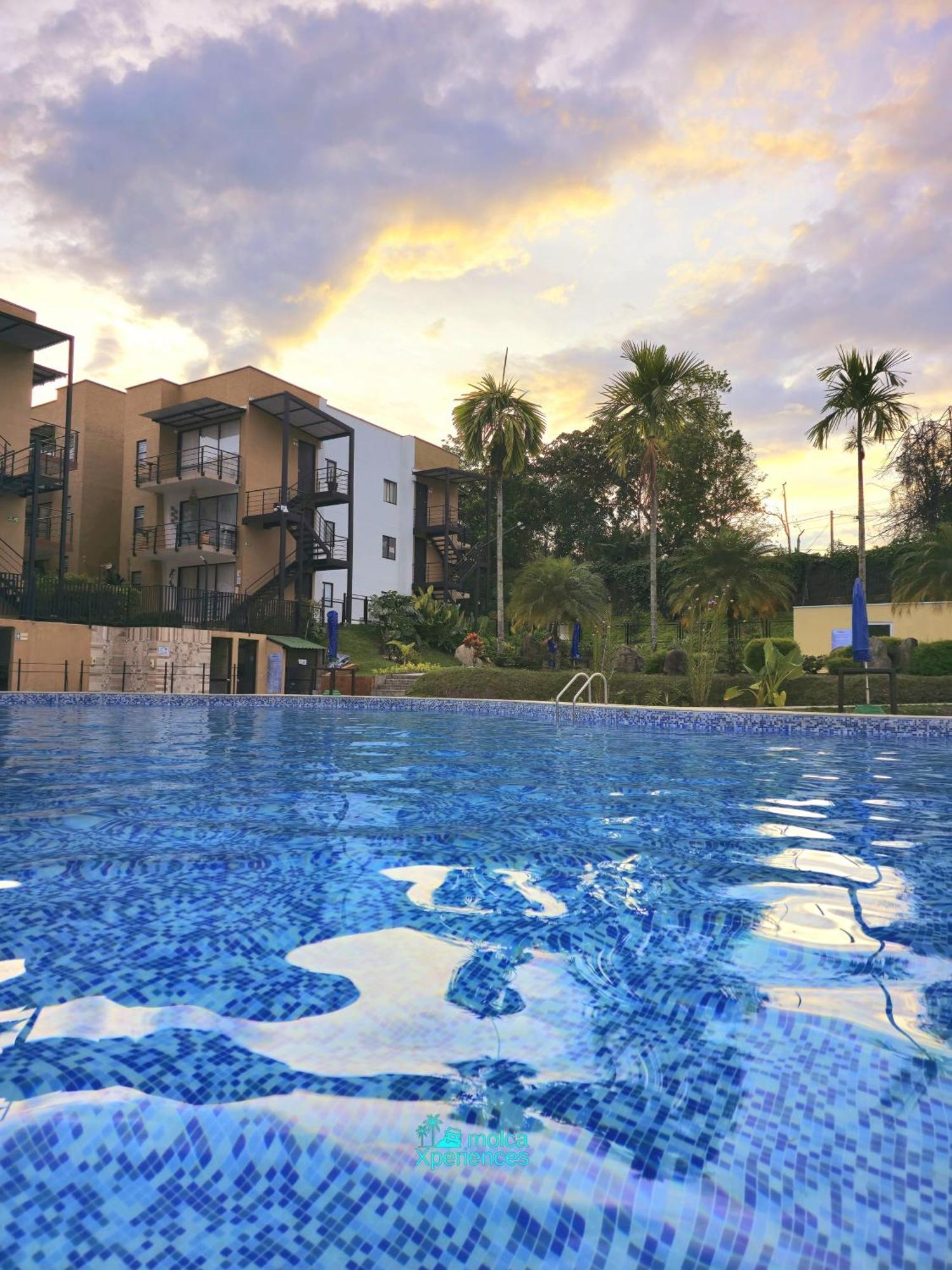 Apartamento Privado Vacacional A 5M Del Aeropuerto, 20 Minutos Del Parque Del Cafe Y Centro De Armenia Con 4 Piscinas, 3 Jacuzzi, Sauna By Molca Xperiences 3H Kültér fotó